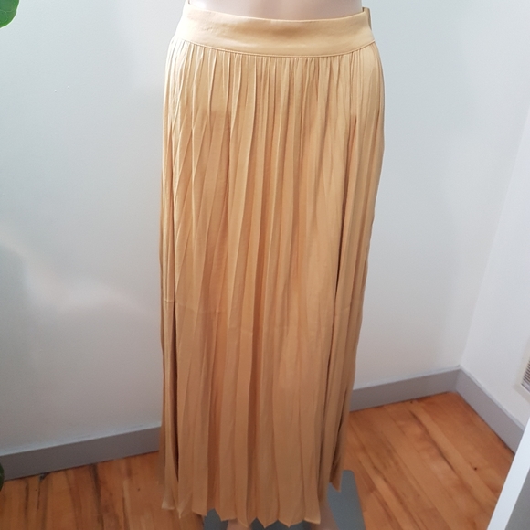 JOIE Pleated Satin Midi Skirt Front Side Slit Camel Sz S NWT - Picture 2 of 9